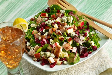 How does Orchard Salad fit into your Daily Goals - calories, carbs, nutrition