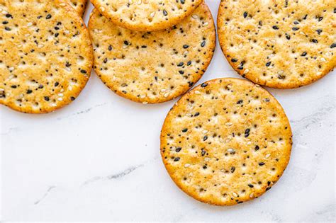 How does Organic Crackers fit into your Daily Goals - calories, carbs, nutrition