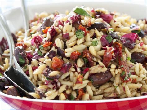 How does Orzo with Olives and Sundried Tomatoes fit into your Daily Goals - calories, carbs, nutrition