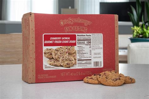 How does Otis Spunkmeyer Cranberry-Oatmeal Cookie 133 Ounce fit into your Daily Goals - calories, carbs, nutrition