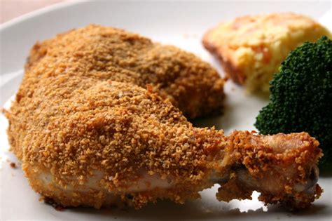 How does Oven Fried Chicken Quarter fit into your Daily Goals - calories, carbs, nutrition