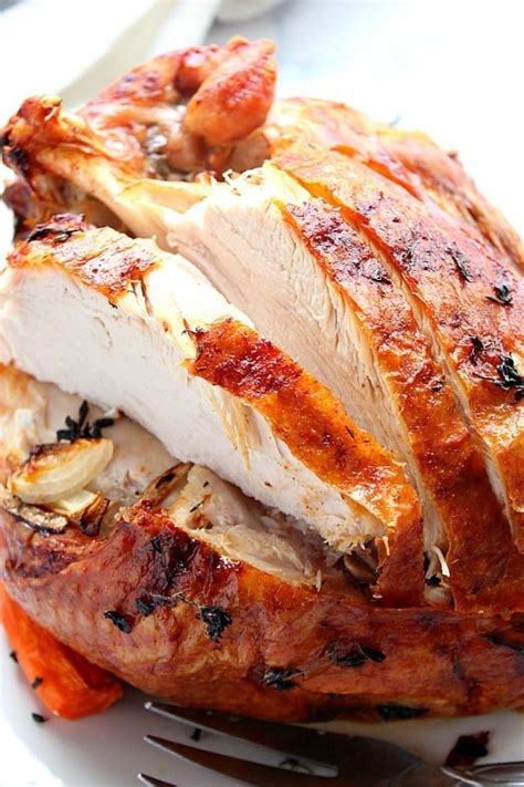 How does Oven Roasted Turkey Breast fit into your Daily Goals - calories, carbs, nutrition