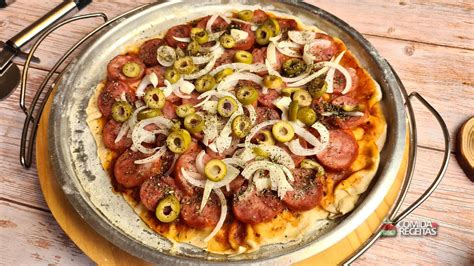 How does PIZZA CALABRESA fit into your Daily Goals - calories, carbs, nutrition