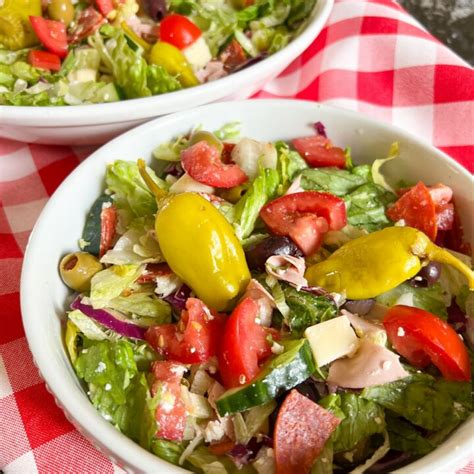 How does Pandinis Salad Entree Chopped Antipasto fit into your Daily Goals - calories, carbs, nutrition