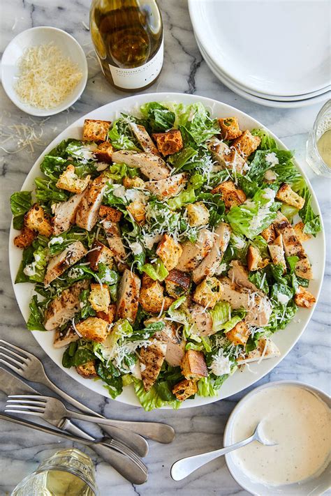 How does Pandinis Salad Entree Chopped Chicken Caesar fit into your Daily Goals - calories, carbs, nutrition