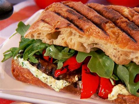 How does Panini Forno Portobello fit into your Daily Goals - calories, carbs, nutrition