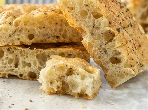 How does Parmesan Black Pepper Focaccia Bread fit into your Daily Goals - calories, carbs, nutrition