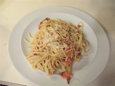 How does Pasta Pronto Procedure fit into your Daily Goals - calories, carbs, nutrition