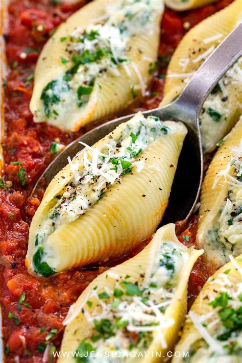 How does Pasta Stuffed Shells Marinara fit into your Daily Goals - calories, carbs, nutrition