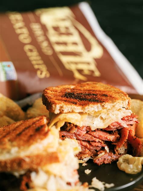 How does Pastrami Reuben Panini (36731.2) fit into your Daily Goals - calories, carbs, nutrition