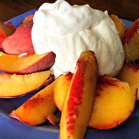 How does Peaches 'n Cream fit into your Daily Goals - calories, carbs, nutrition