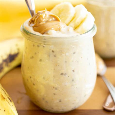 How does Peanut Butter Banana & Almond Smoothie fit into your Daily Goals - calories, carbs, nutrition