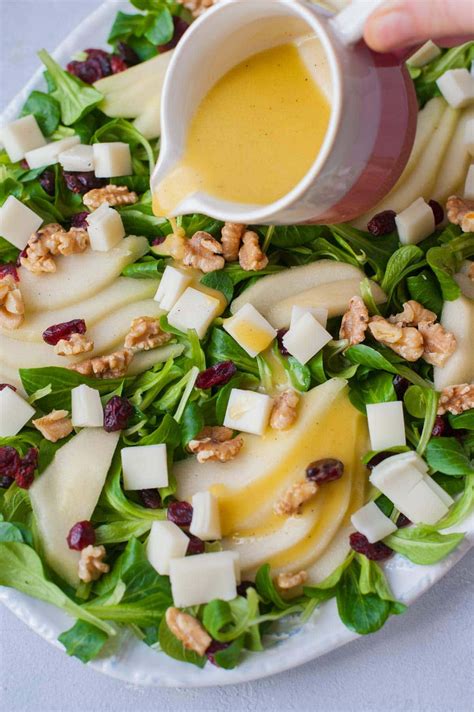 How does Pear, Cheese and Walnut Salad Plate fit into your Daily Goals - calories, carbs, nutrition