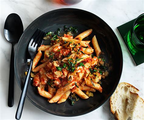 How does Penne with Fra Diavolo Sauce fit into your Daily Goals - calories, carbs, nutrition