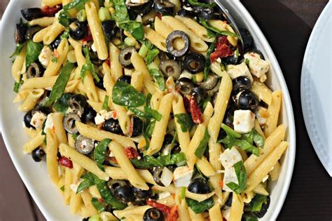 How does Penne with Spinach, Feta and Olives fit into your Daily Goals - calories, carbs, nutrition