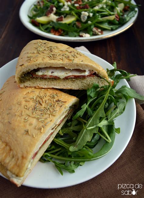 How does Pepperoni/Pesto/Ricotta Calzone fit into your Daily Goals - calories, carbs, nutrition