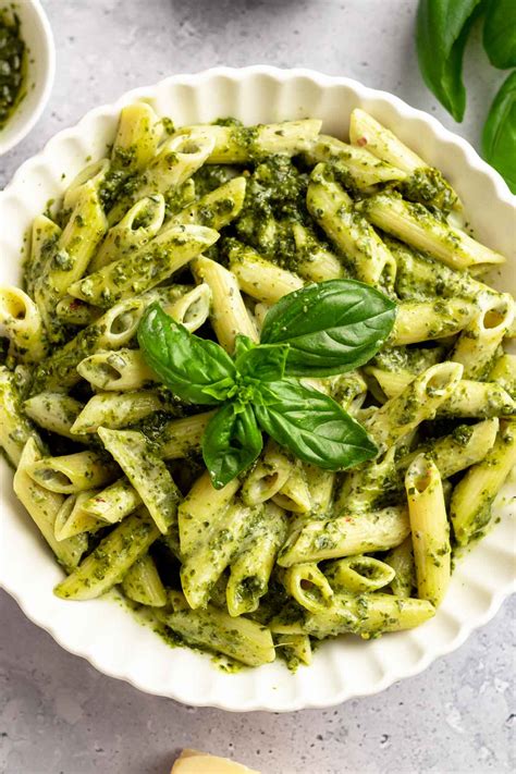 How does Pesto Pasta fit into your Daily Goals - calories, carbs, nutrition