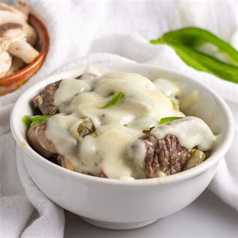 How does Philly Cheesesteak Bowl fit into your Daily Goals - calories, carbs, nutrition