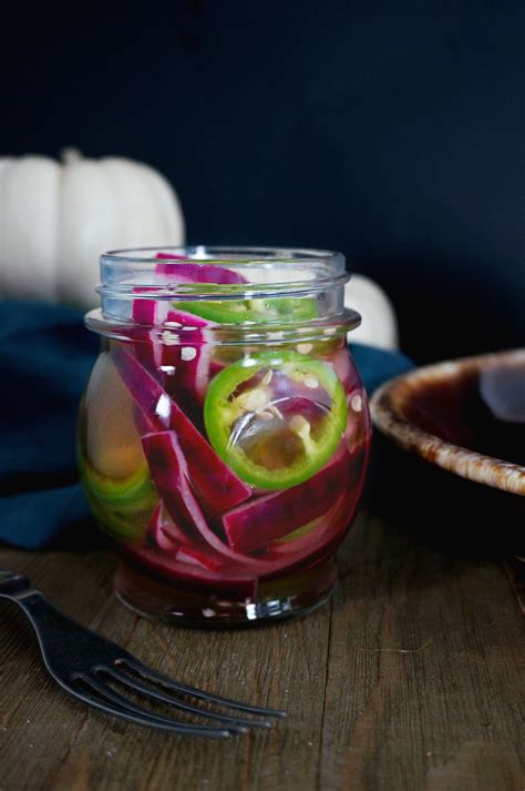 How does Pickled Red Onions and Jalapenos fit into your Daily Goals - calories, carbs, nutrition