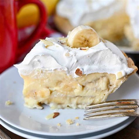 How does Pie Banana Cream CONV SLC=1/8 fit into your Daily Goals - calories, carbs, nutrition