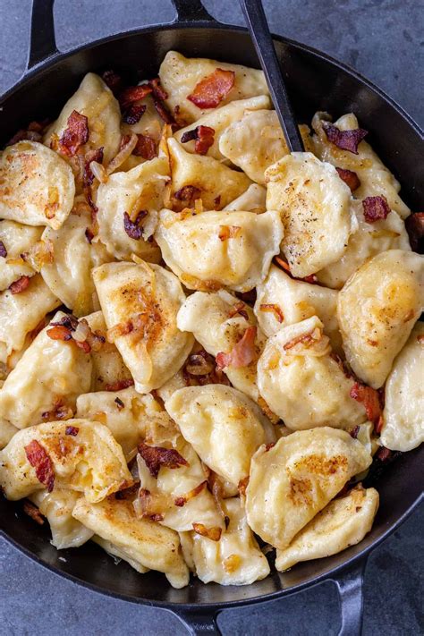 How does Pierogies and topping fit into your Daily Goals - calories, carbs, nutrition