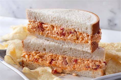 How does Pimiento Cheese Sandwich fit into your Daily Goals - calories, carbs, nutrition