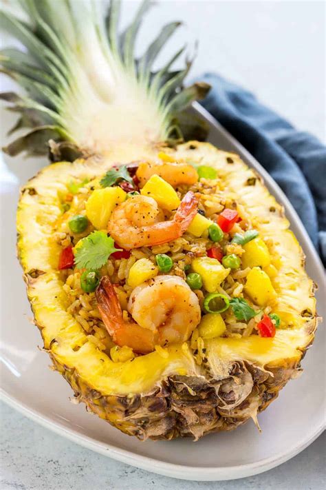 How does Pineapple Fried Rice fit into your Daily Goals - calories, carbs, nutrition