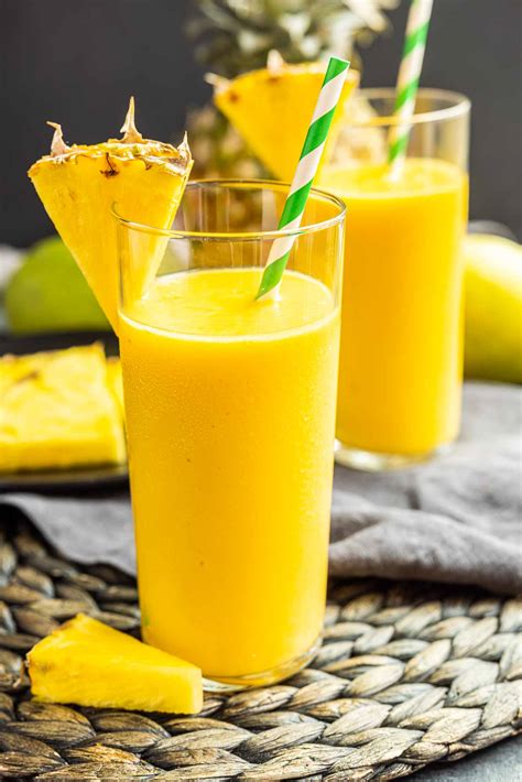 How does Pineapple Mango Smoothie fit into your Daily Goals - calories, carbs, nutrition