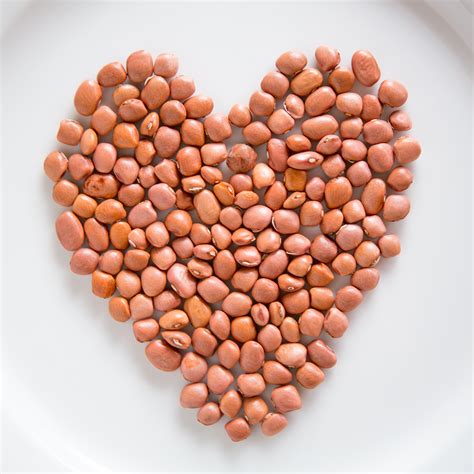 How does Pinquito Beans fit into your Daily Goals - calories, carbs, nutrition