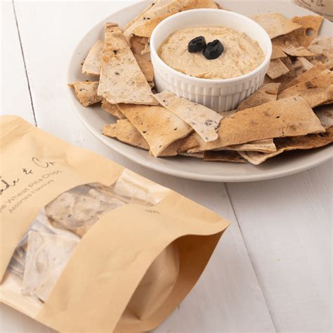 How does Pita Chips Whole Wheat fit into your Daily Goals - calories, carbs, nutrition