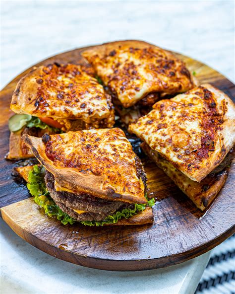 How does Pizza Burger (15781.0) fit into your Daily Goals - calories, carbs, nutrition