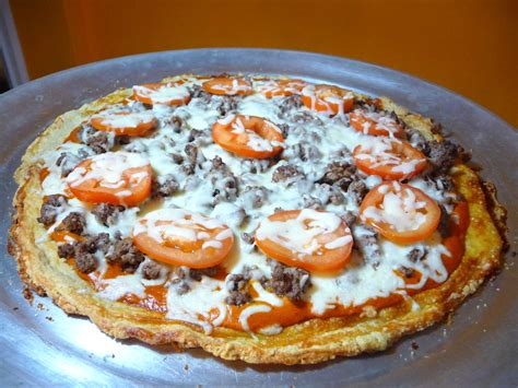 How does Pizza Cheeseburger Thin Crust fit into your Daily Goals - calories, carbs, nutrition