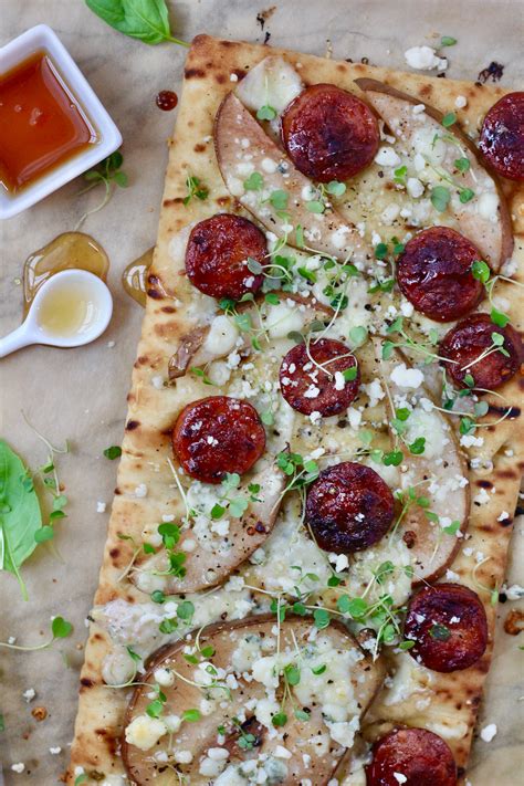 How does Pizza Flatbread Tofu Scramble Sausage PLT fit into your Daily Goals - calories, carbs, nutrition