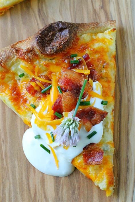 How does Pizza Supreme Potato fit into your Daily Goals - calories, carbs, nutrition