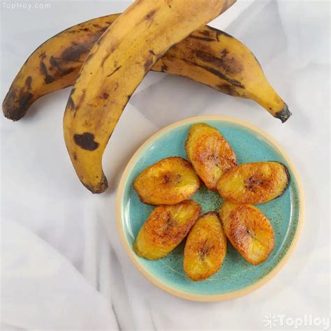 How does Platanos Maduros Fritos fit into your Daily Goals - calories, carbs, nutrition