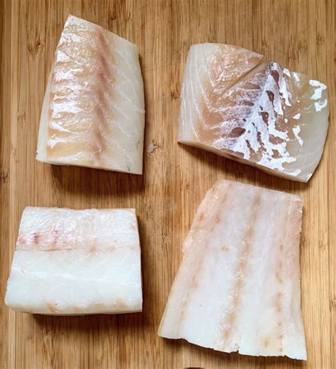 How does Poached Alaska Cod fit into your Daily Goals - calories, carbs, nutrition