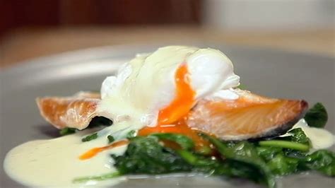 How does Poached Haddock in a Cream Sauce fit into your Daily Goals - calories, carbs, nutrition