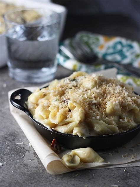 How does Poblano - Chorizo Mac N' Cheese fit into your Daily Goals - calories, carbs, nutrition