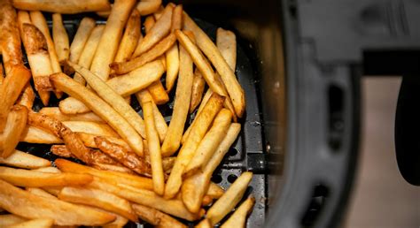 How does Pommes Frites fit into your Daily Goals - calories, carbs, nutrition
