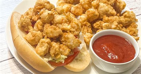 How does Popcorn Shrimp Po' Boy fit into your Daily Goals - calories, carbs, nutrition