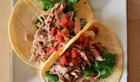 How does Pork Carnitas Michoacanas fit into your Daily Goals - calories, carbs, nutrition