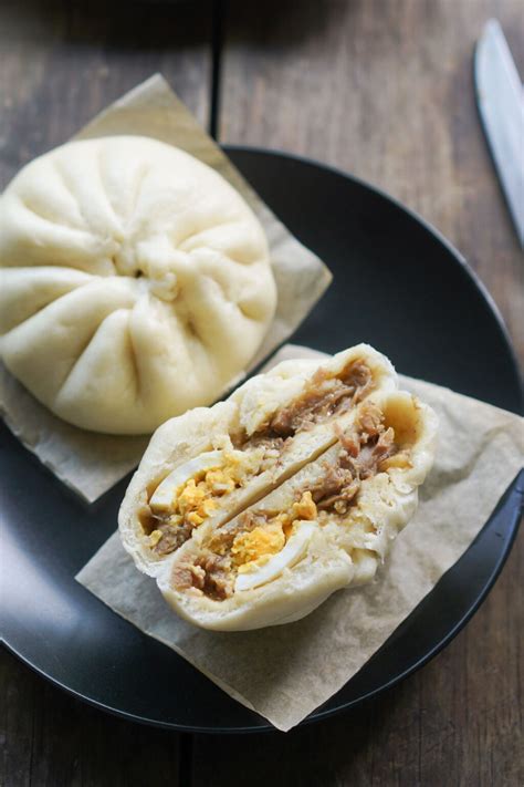 How does Pork Siopao fit into your Daily Goals - calories, carbs, nutrition