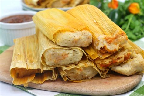 How does Pork Tamales fit into your Daily Goals - calories, carbs, nutrition