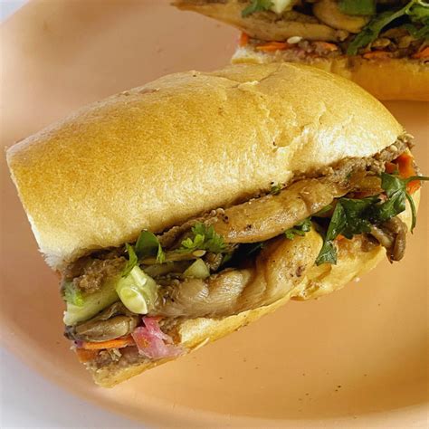 How does Portobello Mushroom Bahn Mi fit into your Daily Goals - calories, carbs, nutrition
