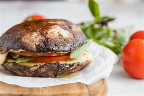 How does Portobello Sandwich with White Bun fit into your Daily Goals - calories, carbs, nutrition