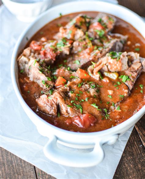 How does Pot Roast with Tomato Gravy fit into your Daily Goals - calories, carbs, nutrition