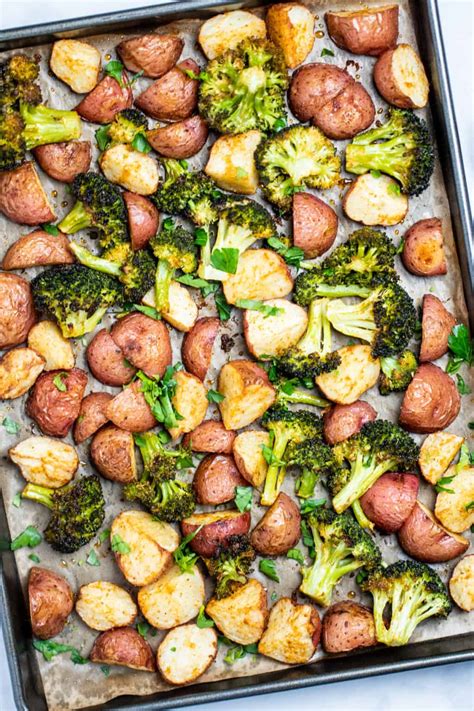 How does Potato Broccoli & Cheese fit into your Daily Goals - calories, carbs, nutrition