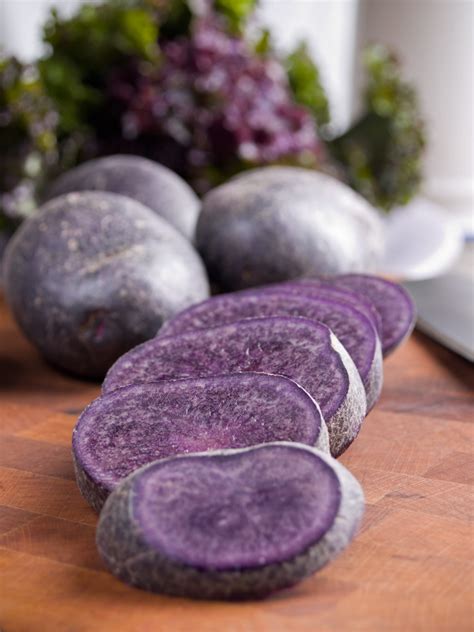 How does Potatoes Purple Simply Smashed 1/2 Cup fit into your Daily Goals - calories, carbs, nutrition