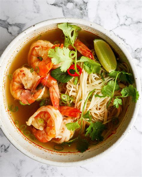 How does Prawn Noodle Soup Pot fit into your Daily Goals - calories, carbs, nutrition