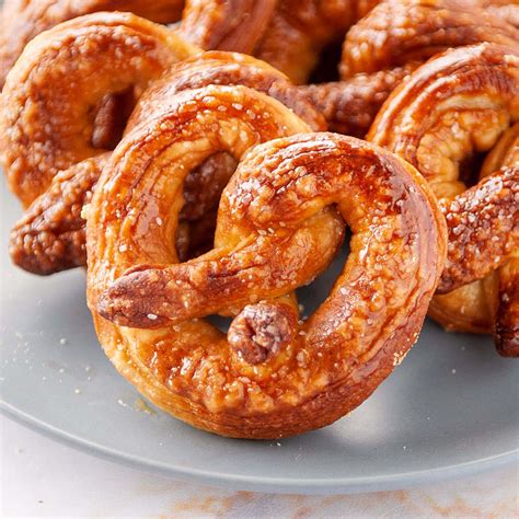 How does Pretzel Pieces fit into your Daily Goals - calories, carbs, nutrition